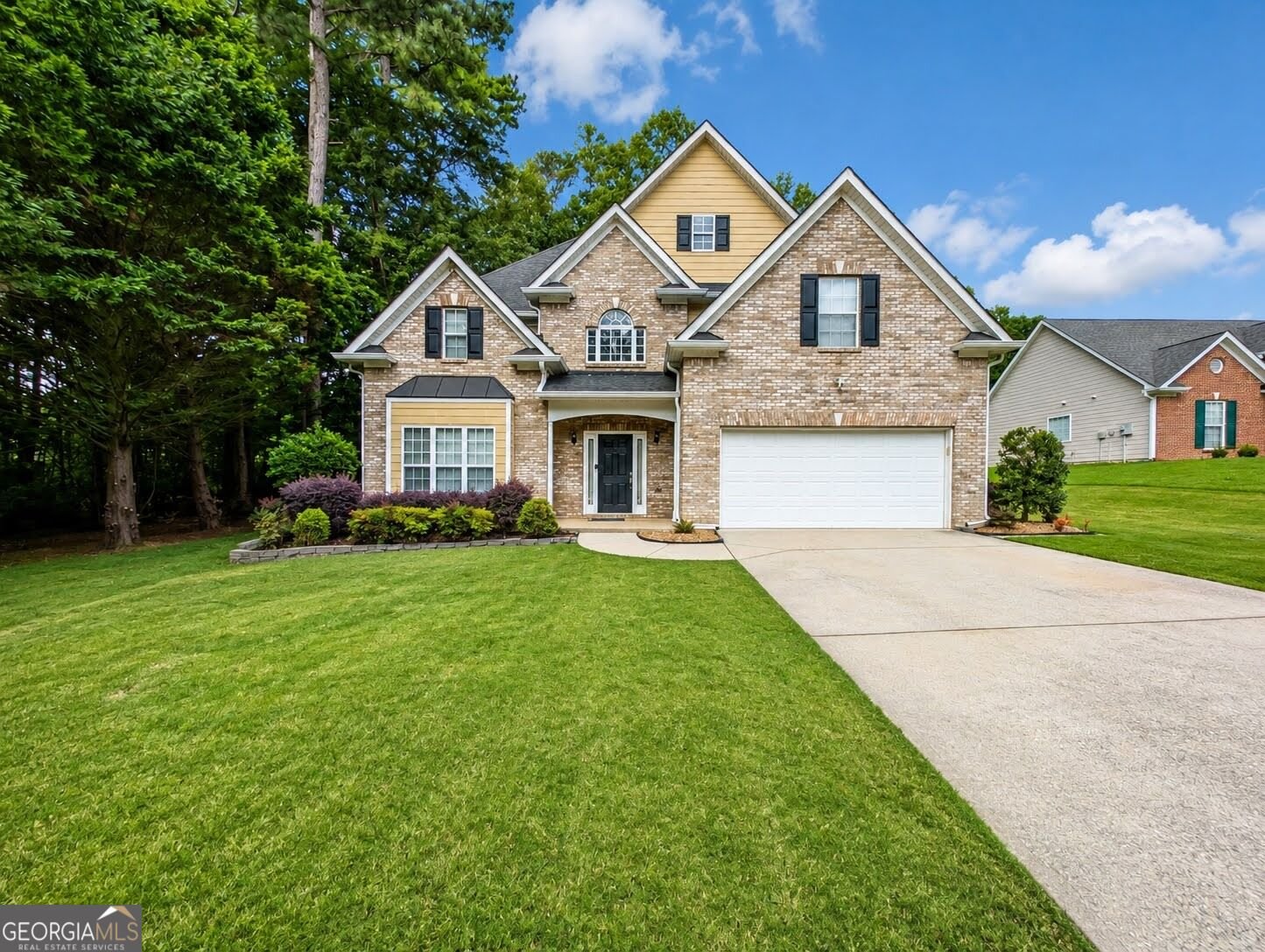 1098 Whisperwood Lane Lawrenceville - main photo