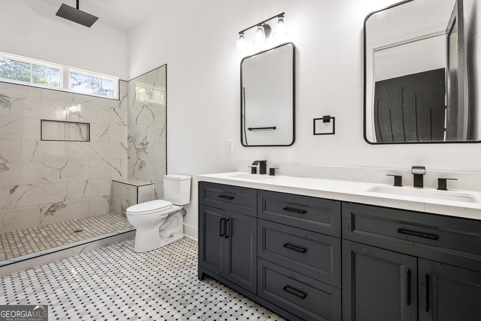 6465 Yacht Club Road Flowery Branch - Photo 32