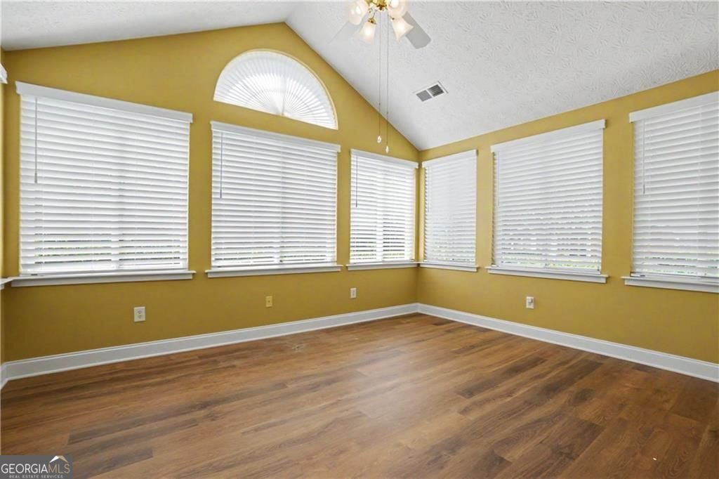 137 Vintage Club Circle Marietta - Photo 11