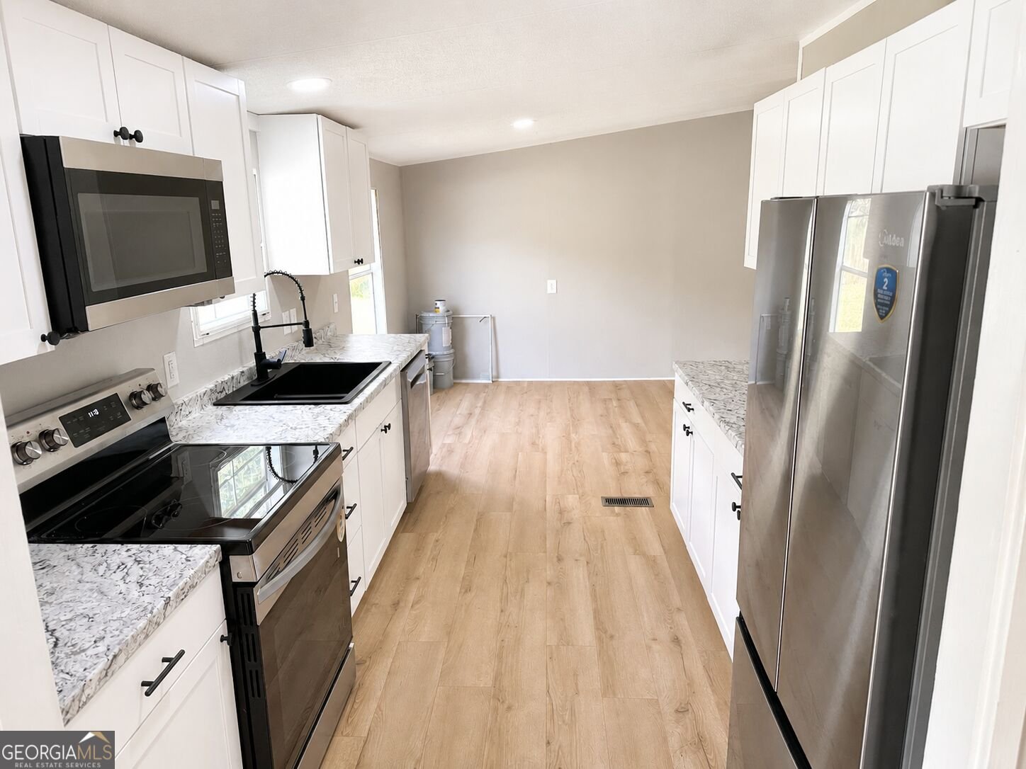 2050 Buckhorn Road Clarkesville - Photo 11