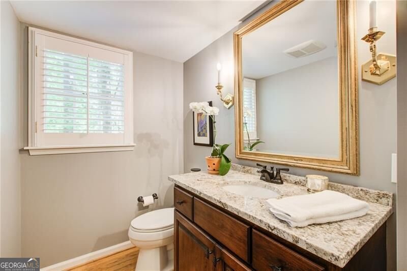 635 Winding Creek Court Sandy Springs - Photo 10
