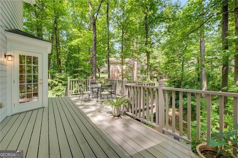 635 Winding Creek Court Sandy Springs - Photo 17