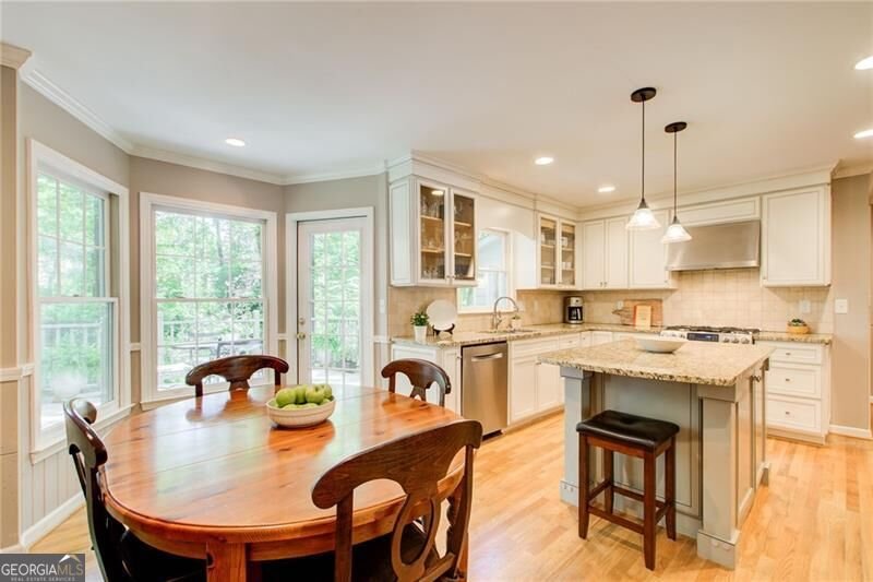 635 Winding Creek Court Sandy Springs - Photo 7