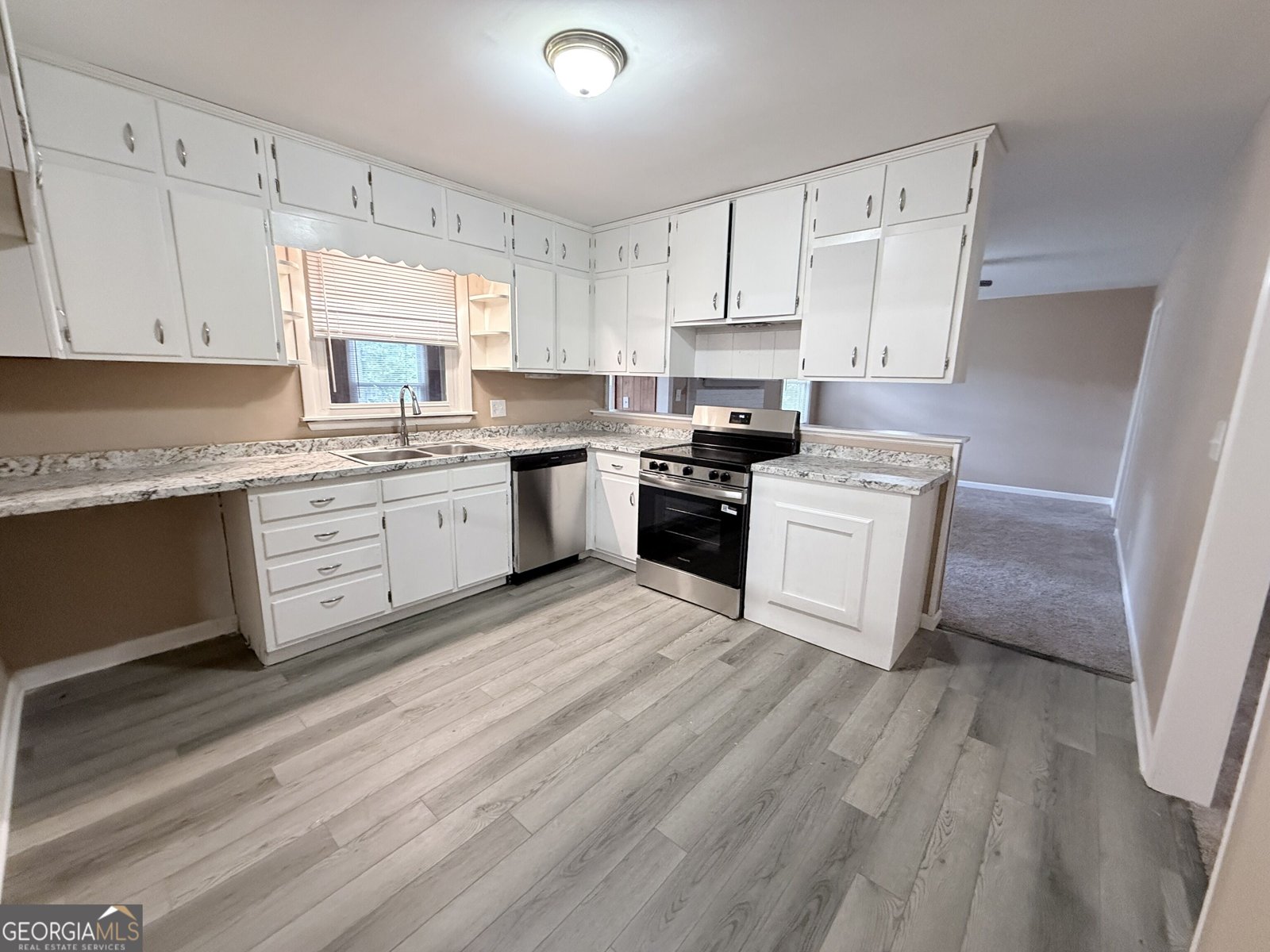 1571 Ebenezer Road Conyers - Photo 10