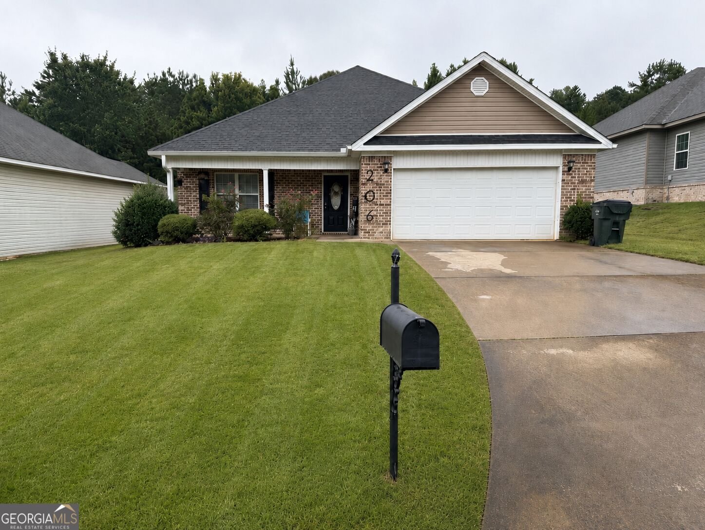 206 Lasso Drive Warner Robins - main photo