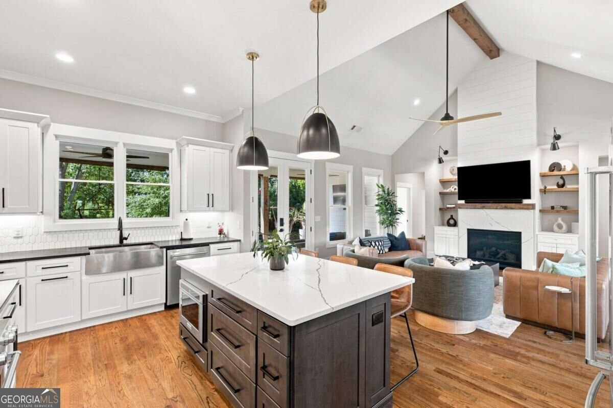 292 Arnold Mill Road Woodstock - Photo 17