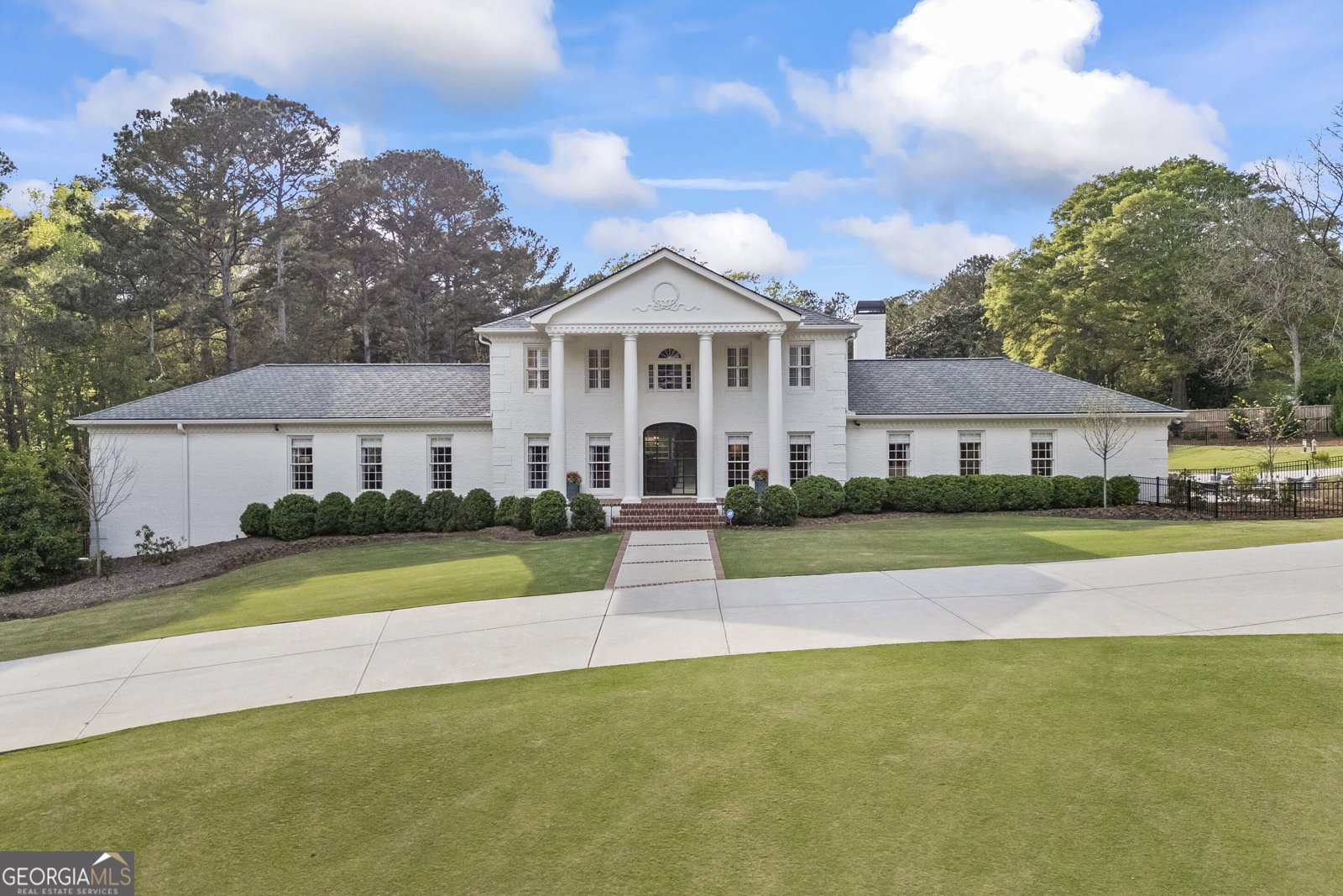 1900 Crystal Hills Drive Athens - main photo