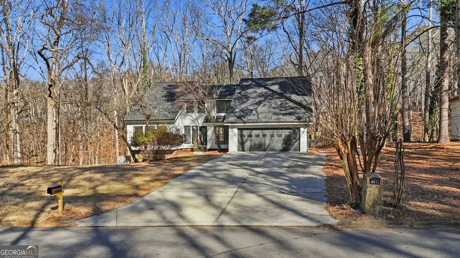 8975 Martin Road Roswell - main photo