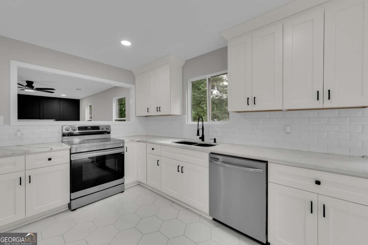 5271 Bridgewater Trace Stone Mountain - Photo 15