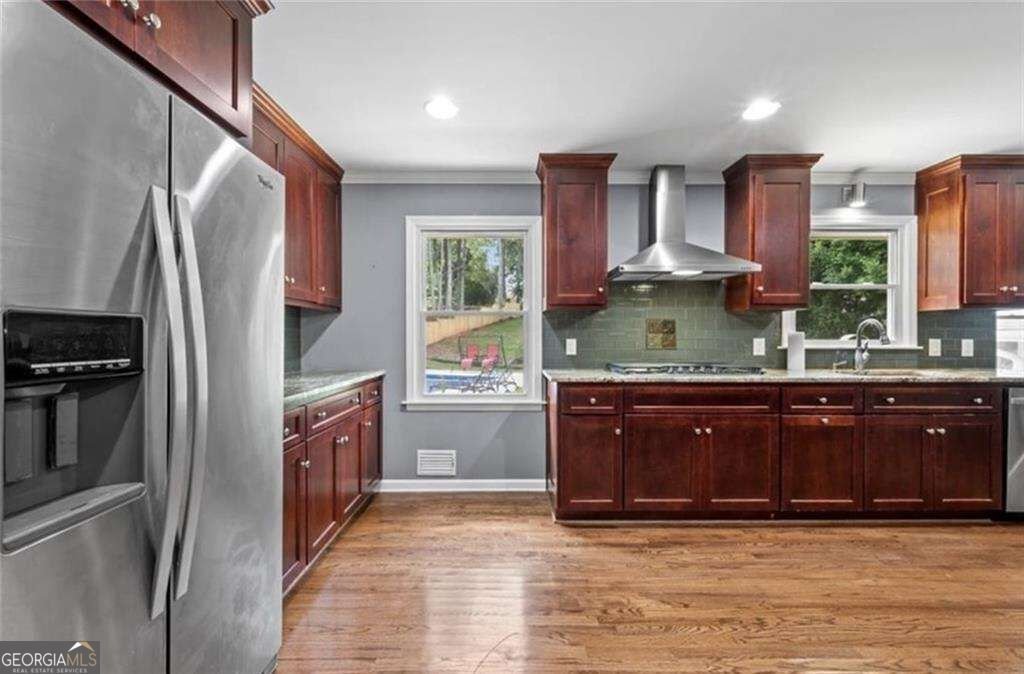 392 Heritage Lane Alpharetta - Photo 6