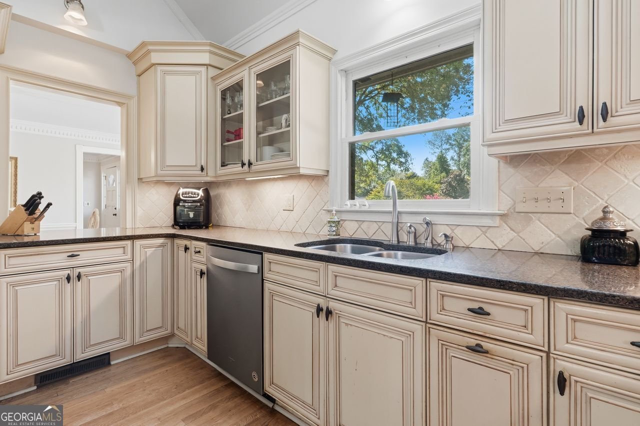 110 Station Parkway Roswell - Photo 16