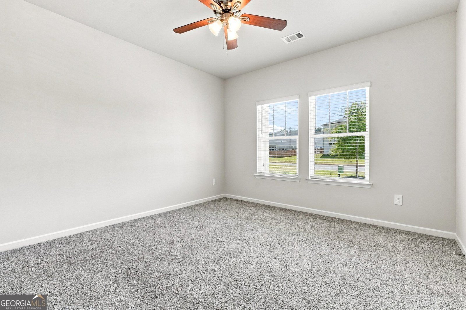 176 Meander Drive Woodstock - Photo 11