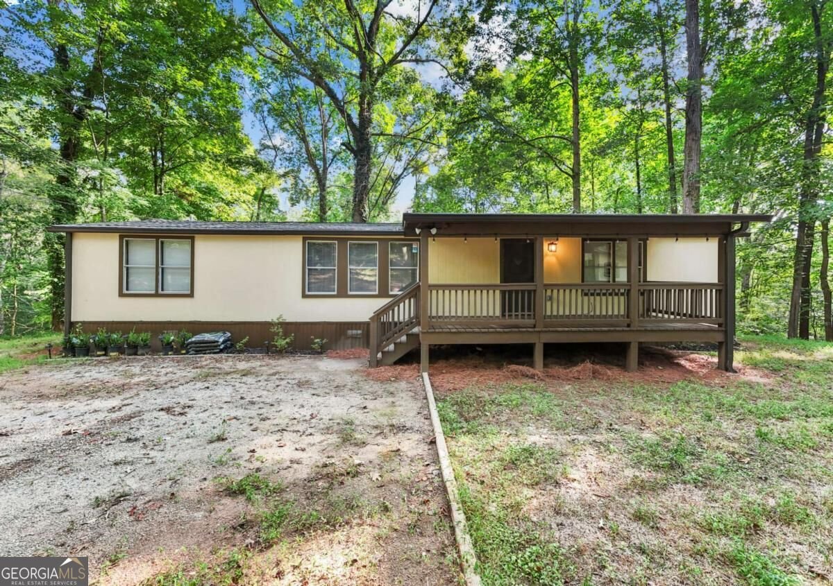 3068 Pierce Road Gainesville - main photo