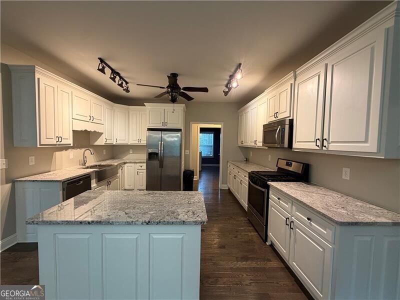 7055 Bannister Road Cumming - Photo 14