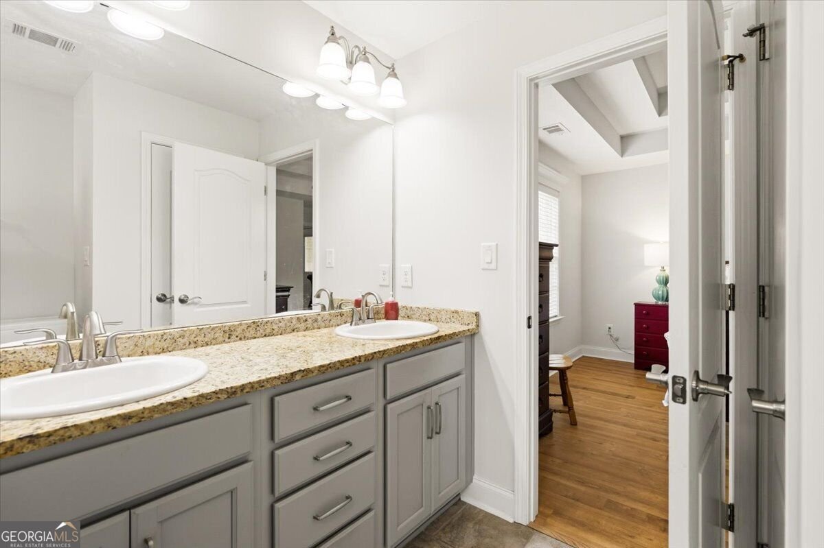305 Lamplight Drive Byron - Photo 17