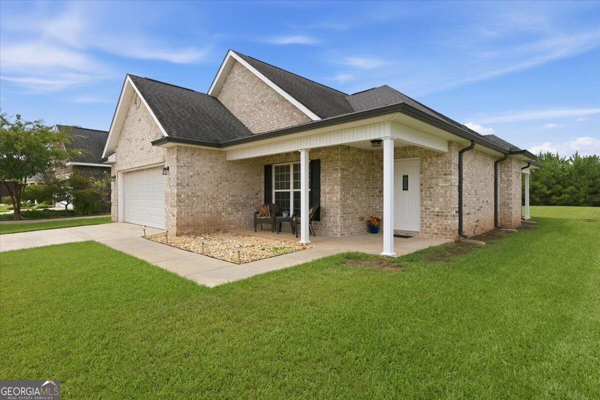 305 Lamplight Drive Byron - Photo 32