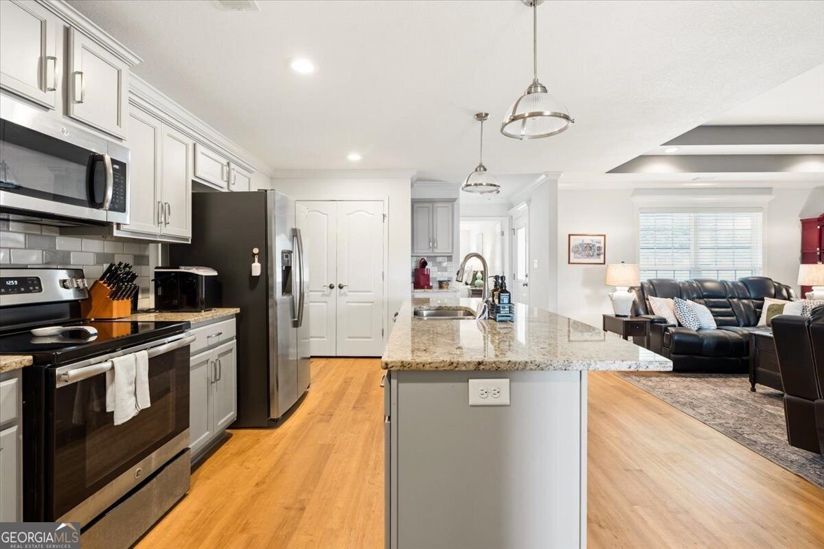 305 Lamplight Drive Byron - Photo 8
