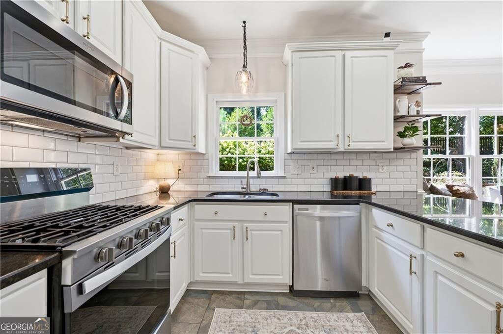 5508 Southlands Court Woodstock - Photo 7