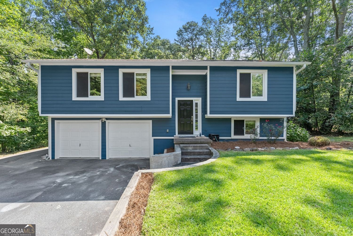 1725 Gordon Road Cumming - main photo