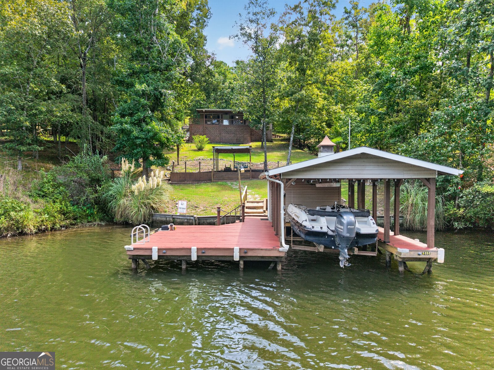 2123 Harbour Point Drive Sparta - main photo