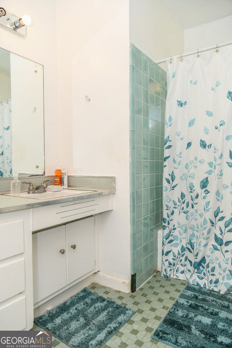 2792 Lancaster Drive East Point - Photo 7