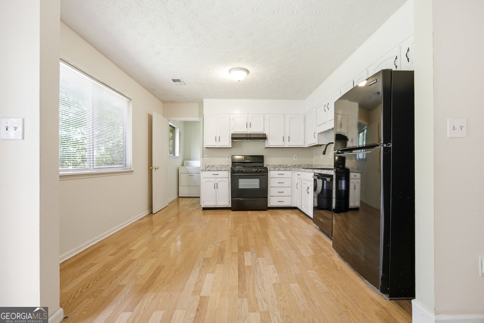 7029 Hania Drive Fairburn - Photo 6