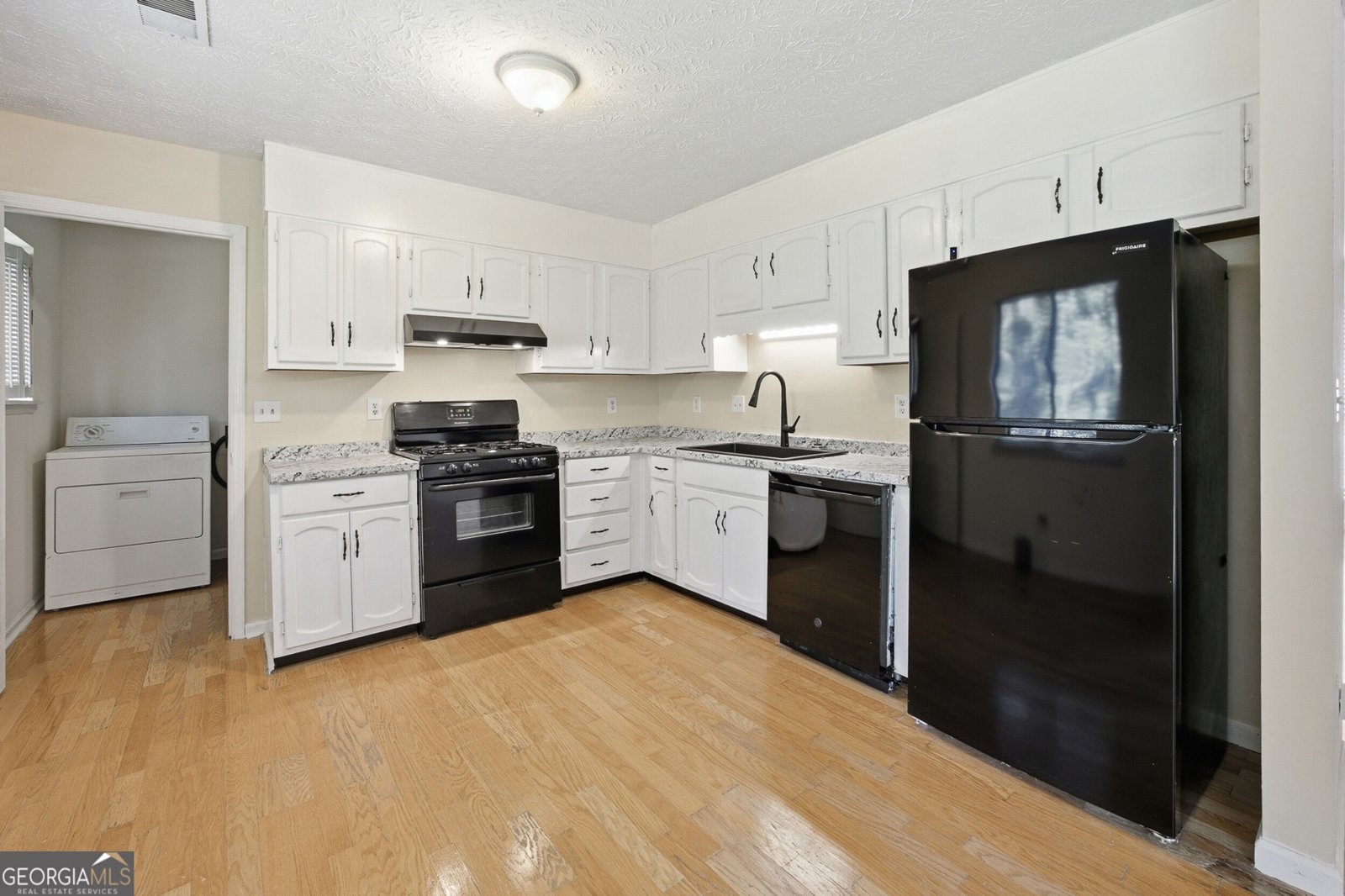 7029 Hania Drive Fairburn - Photo 7