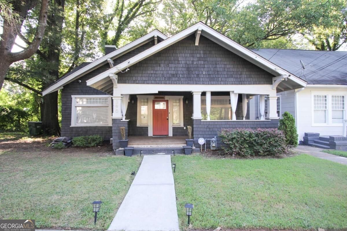 390 Holderness Street Atlanta - main photo