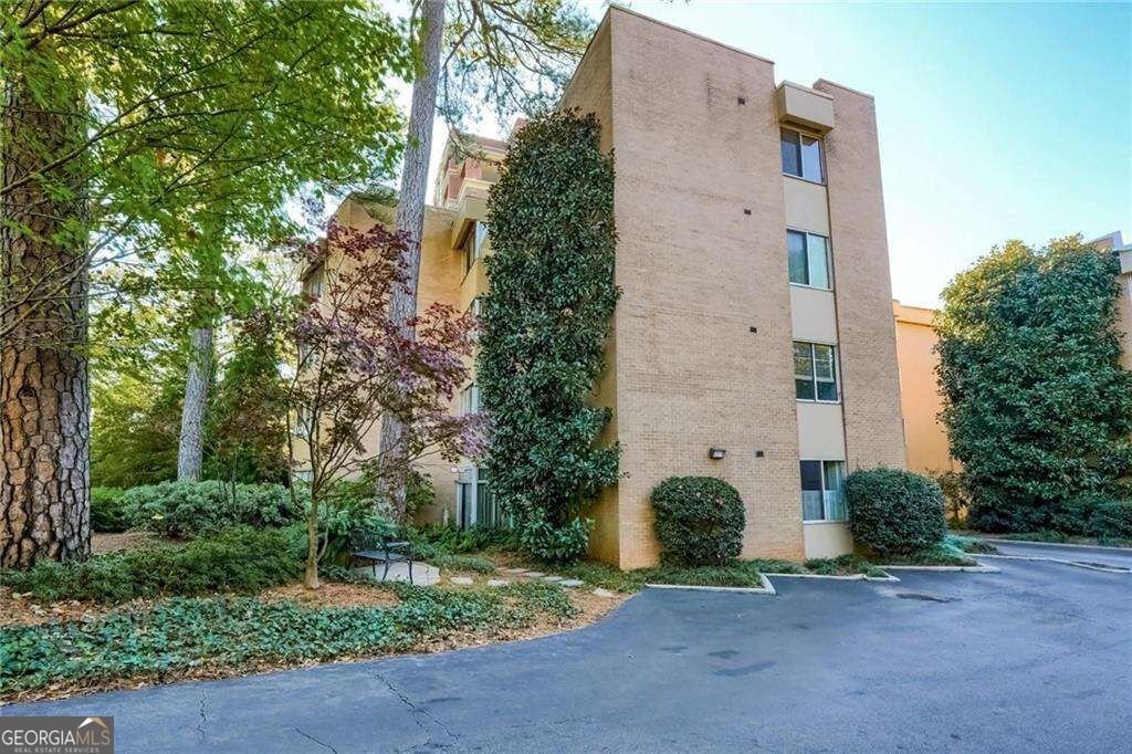 2734 Peachtree Road Atlanta - Photo 18