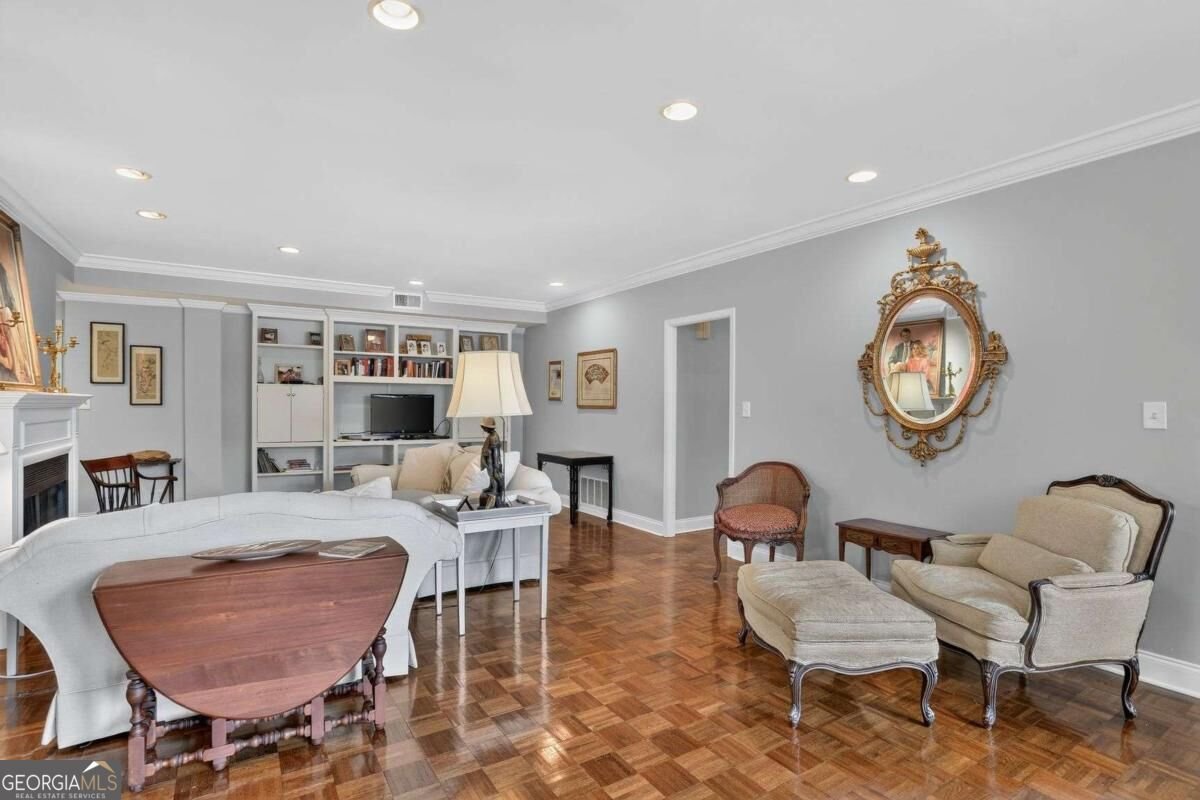 2734 Peachtree Road Atlanta - Photo 6