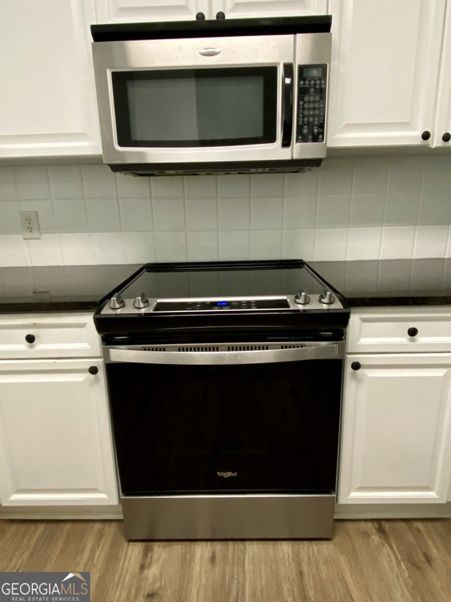2311 Village Boulevard Rome - Photo 10