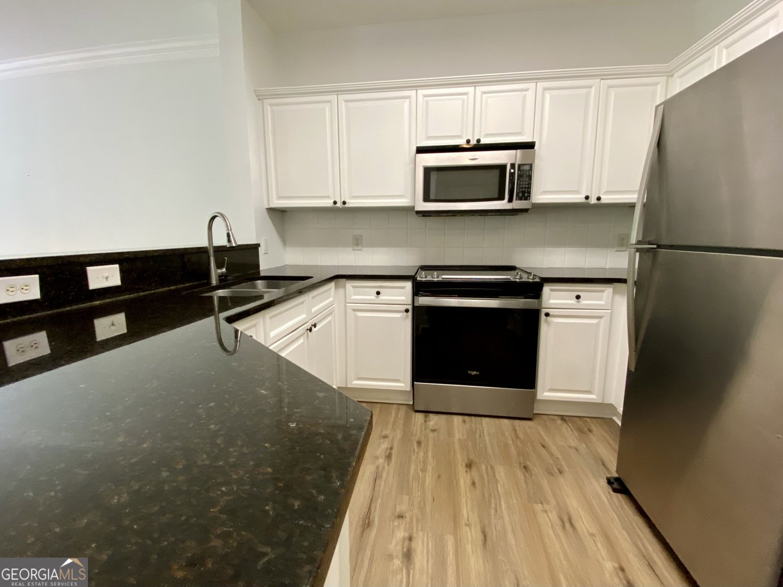 2311 Village Boulevard Rome - Photo 9