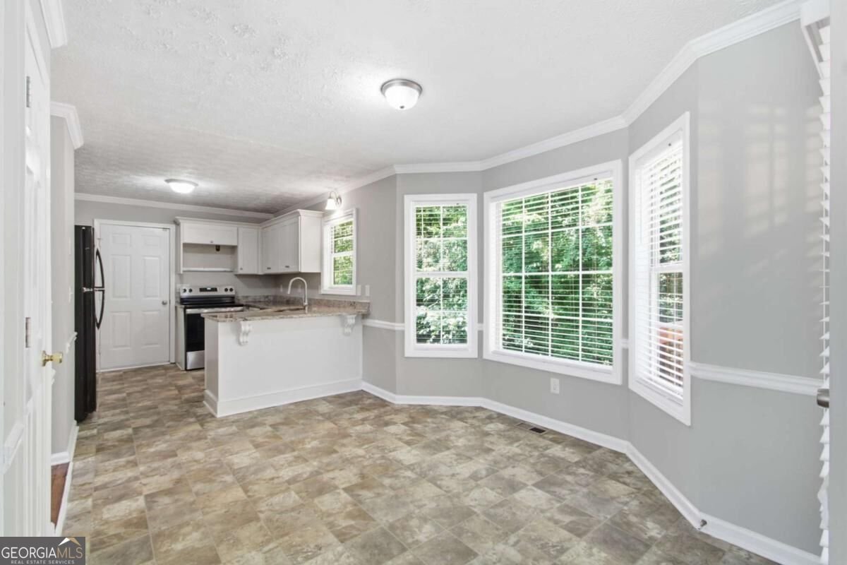 1922 Kevin Drive Conyers - Photo 16