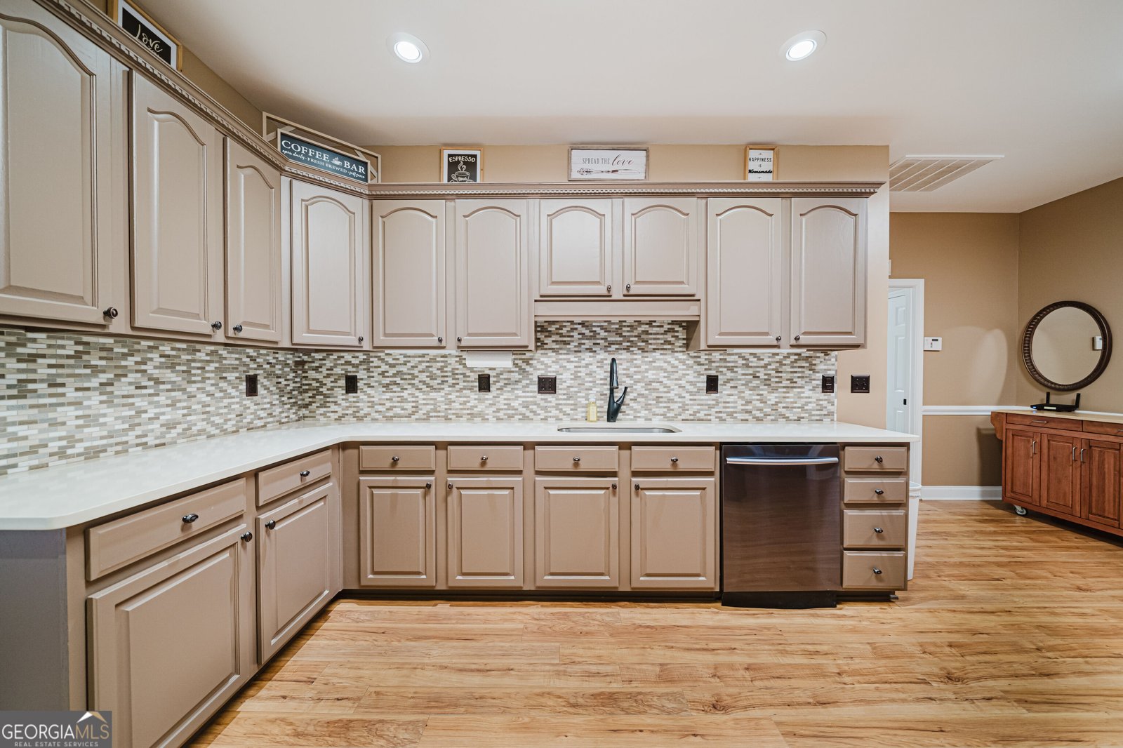 204 Mitculler Court Kathleen - Photo 8