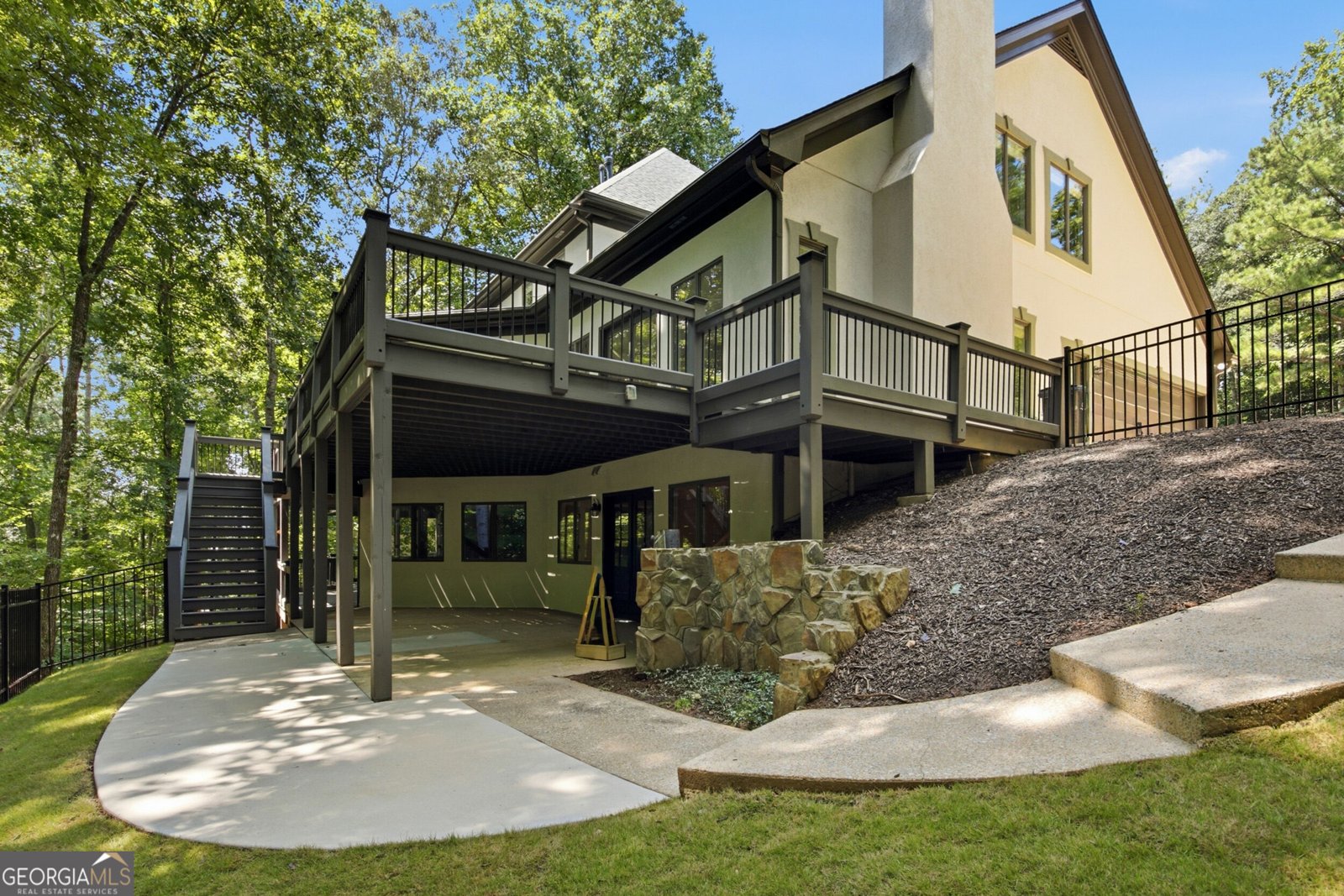 2175 River Cliff Drive Roswell - Photo 53