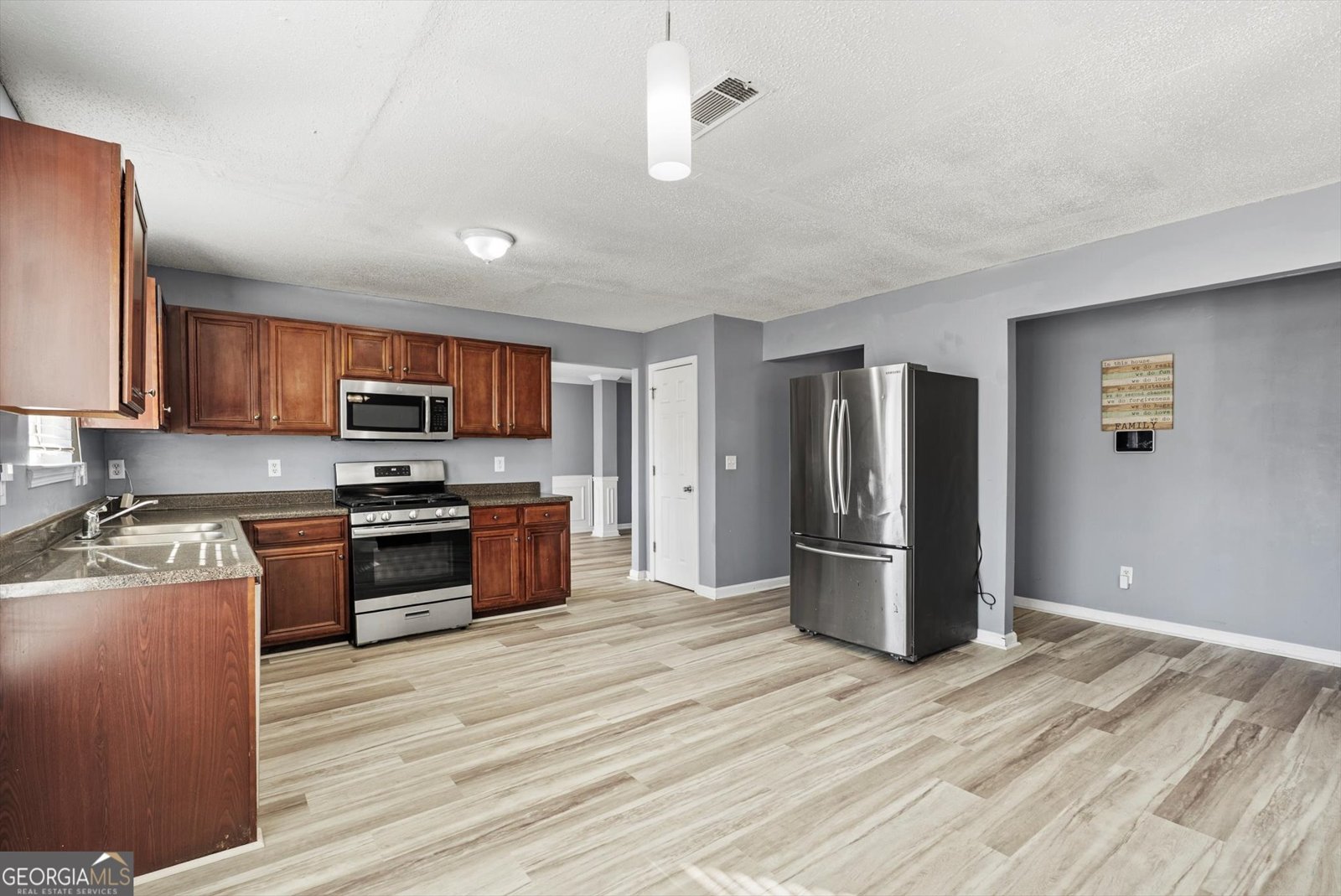 541 Hamlet Drive Hampton - Photo 8