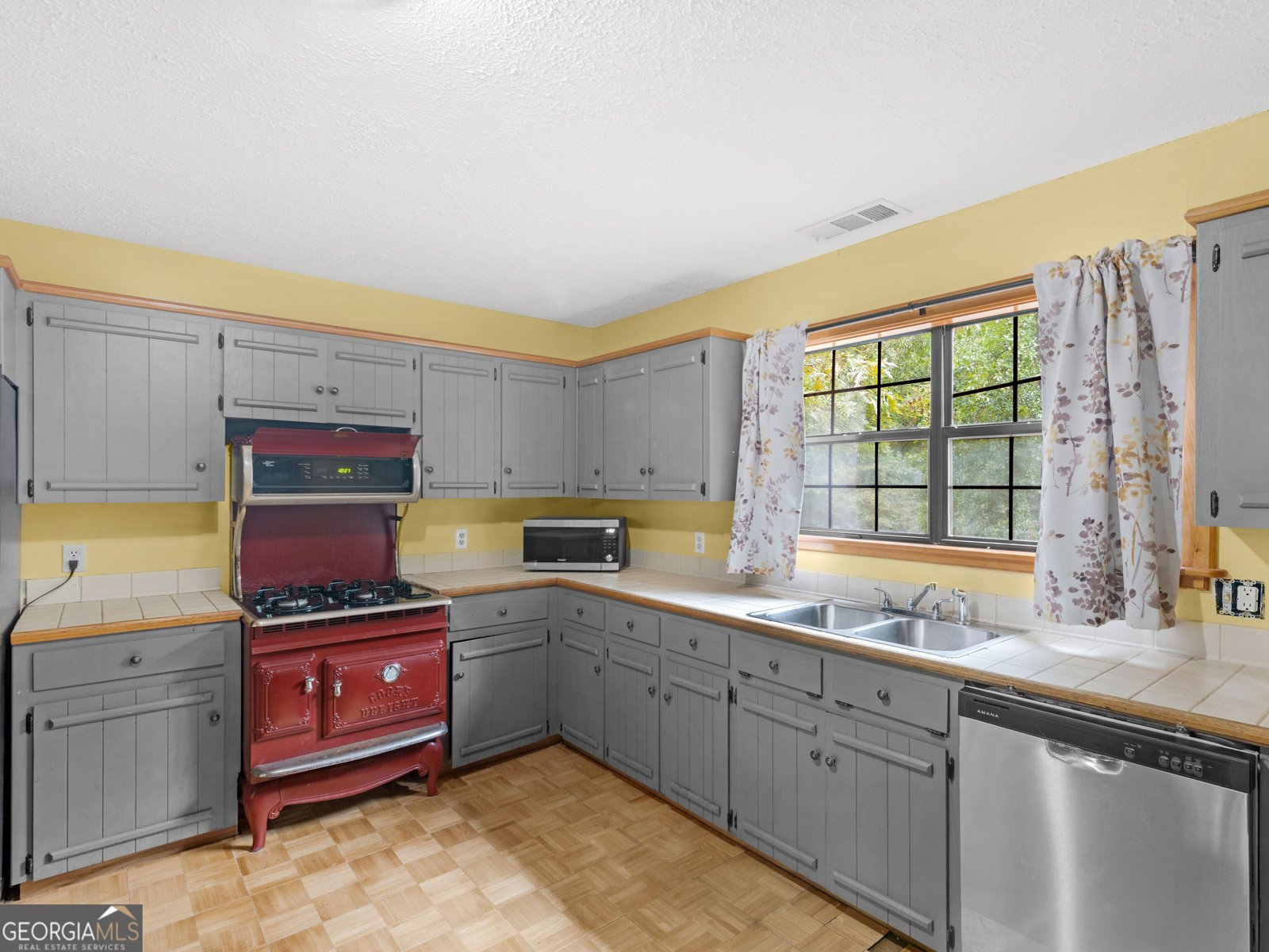 107 Midway Road Barnesville - Photo 9