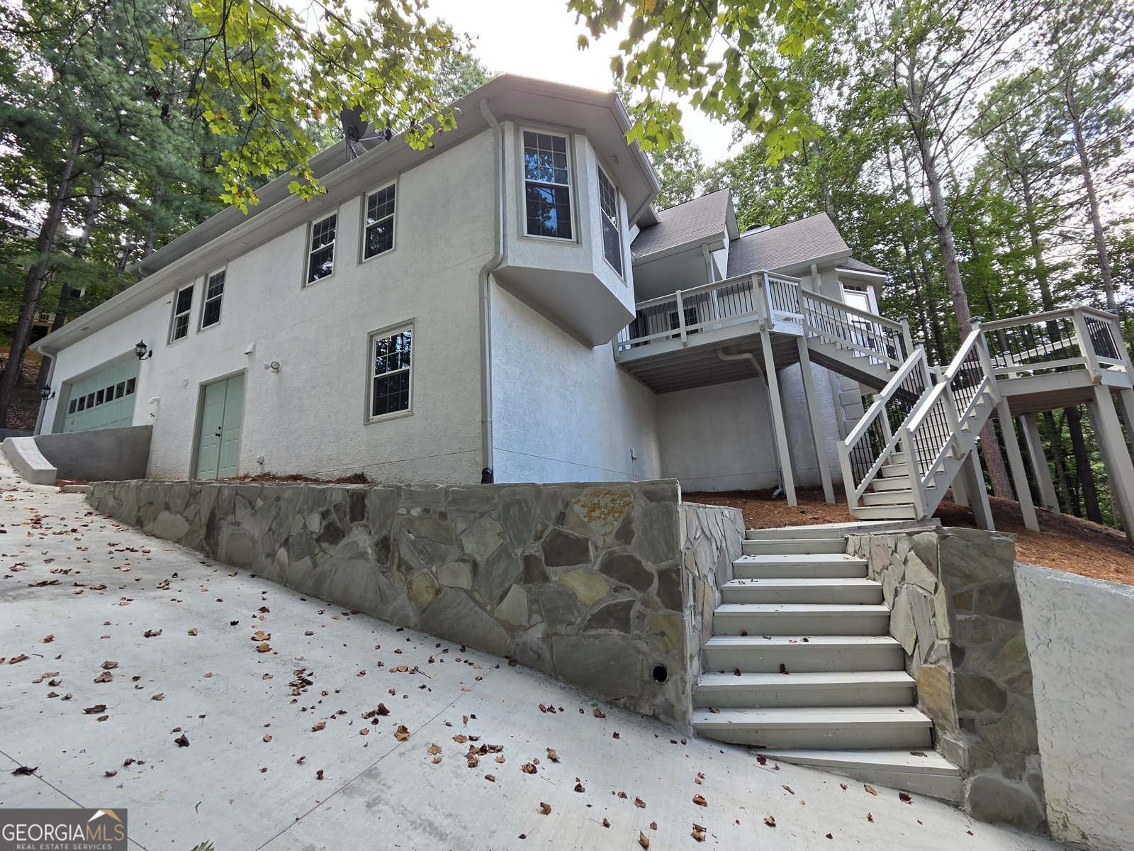 8765 Mount Rushmore Drive Johns Creek - main photo