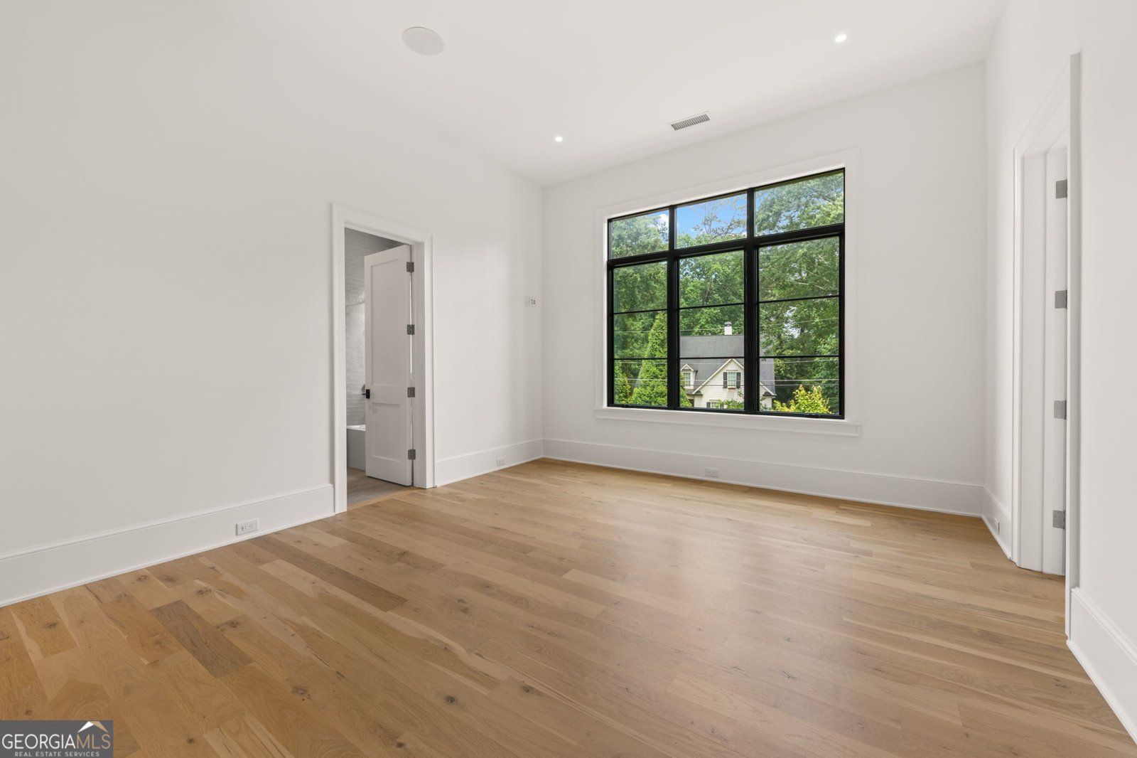 4550 Jolyn Place Sandy Springs - Photo 51