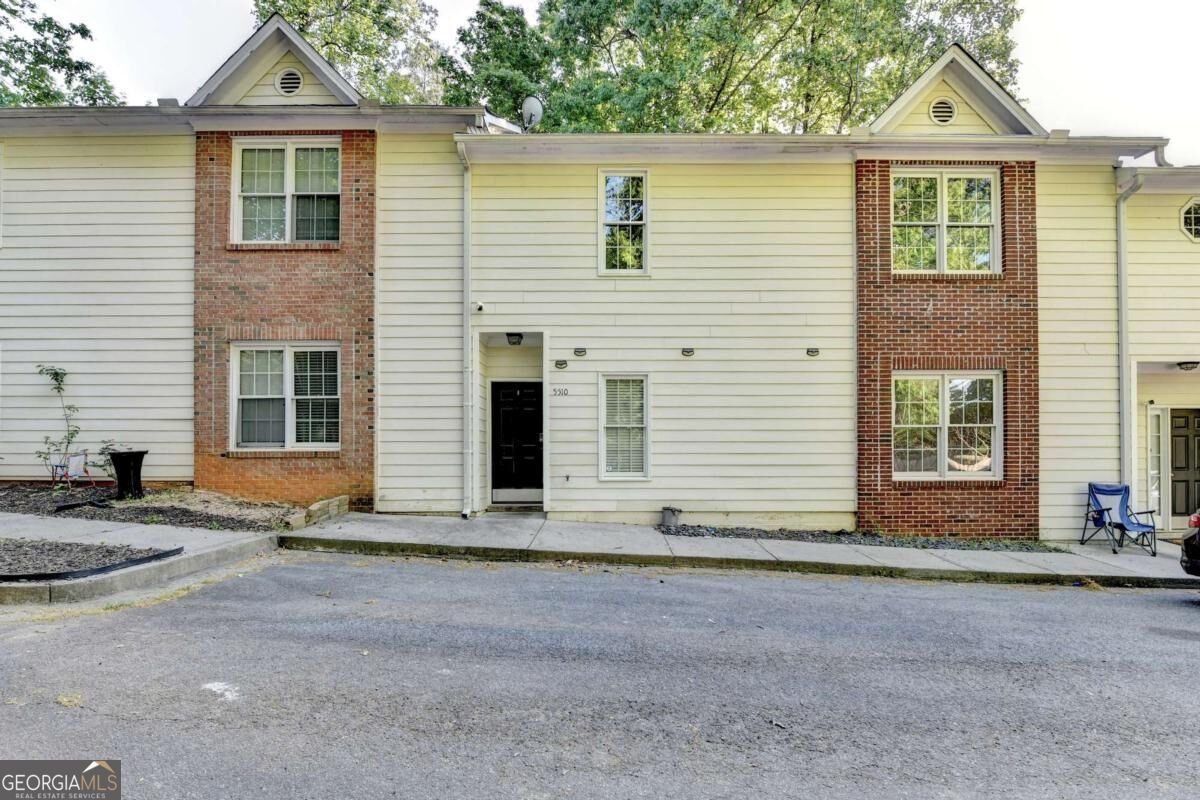 5510 Stonewood Court Norcross - main photo