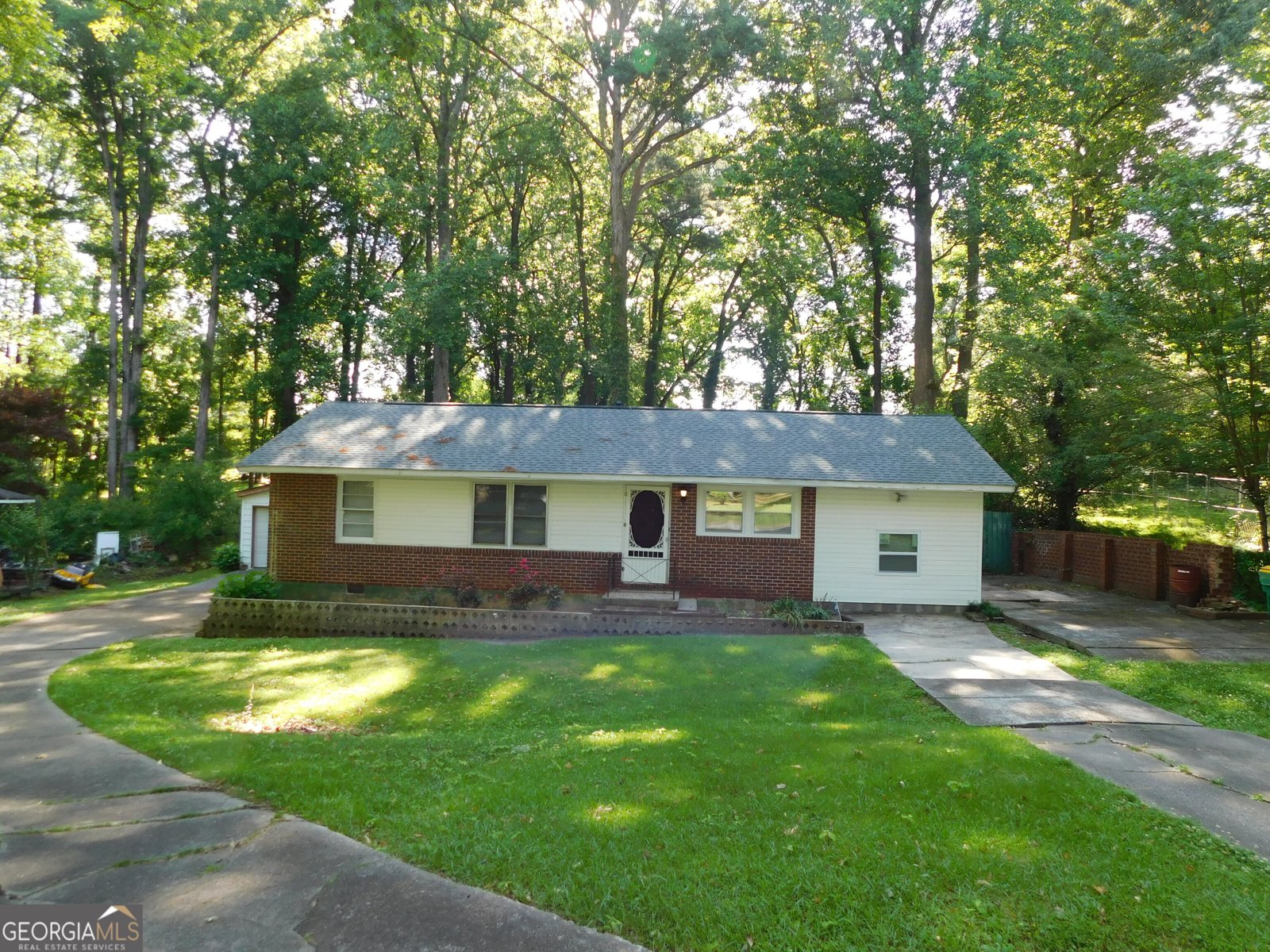 4618 Bartlett Road Forest Park - main photo