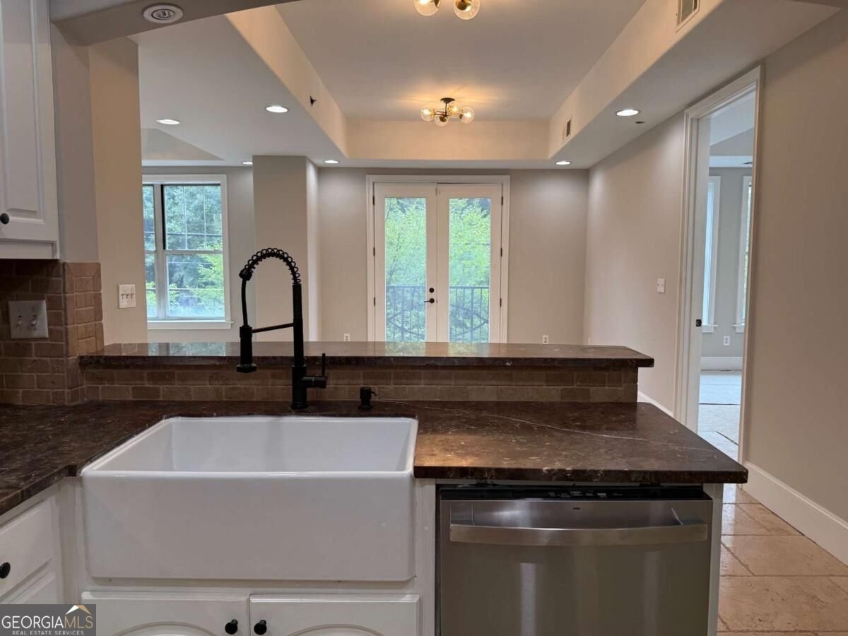 2255 Peachtree Road Atlanta - Photo 12