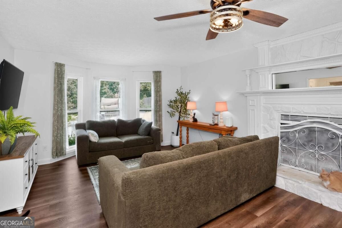 222 Valley Brook Drive Woodstock - Photo 11