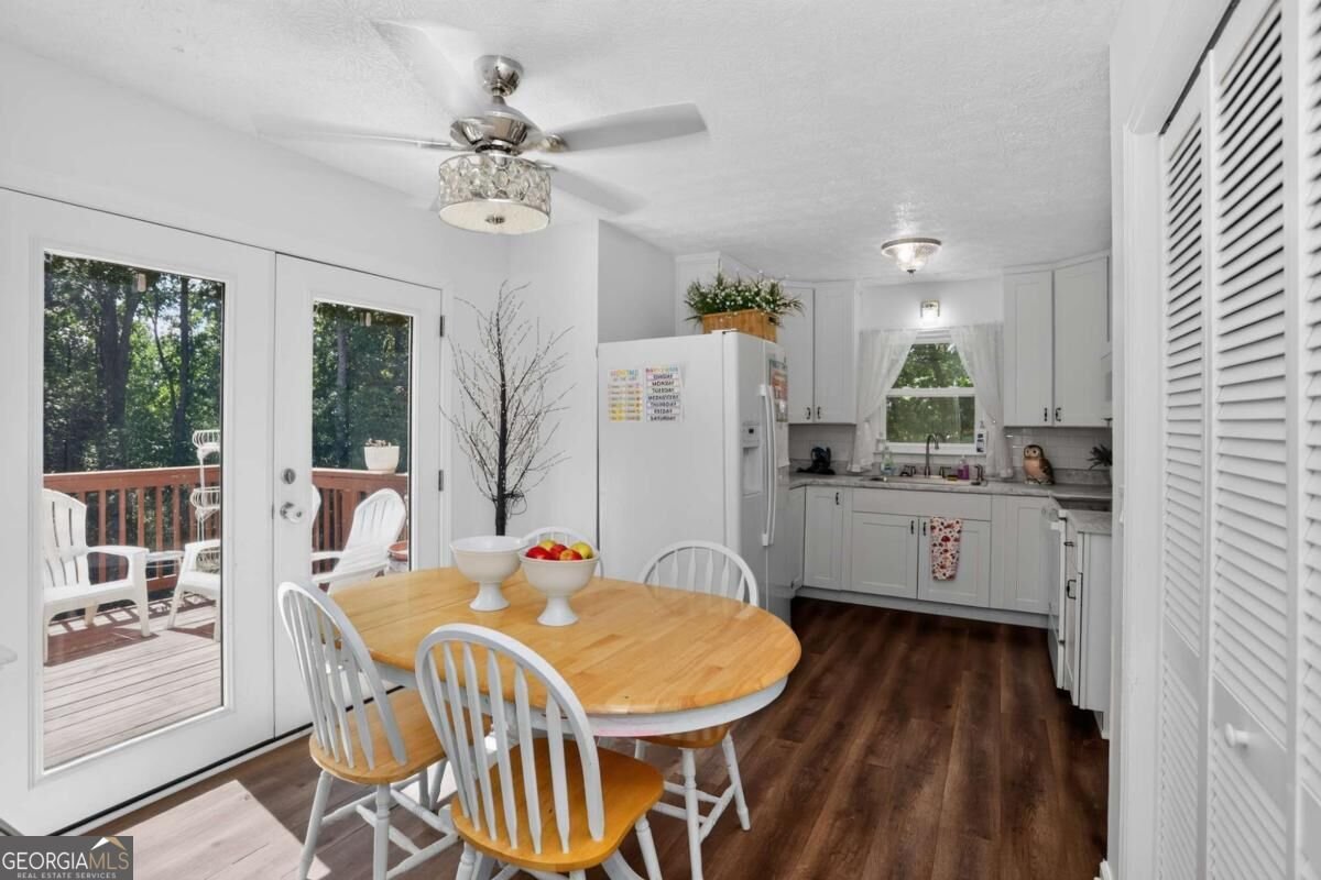 222 Valley Brook Drive Woodstock - Photo 7
