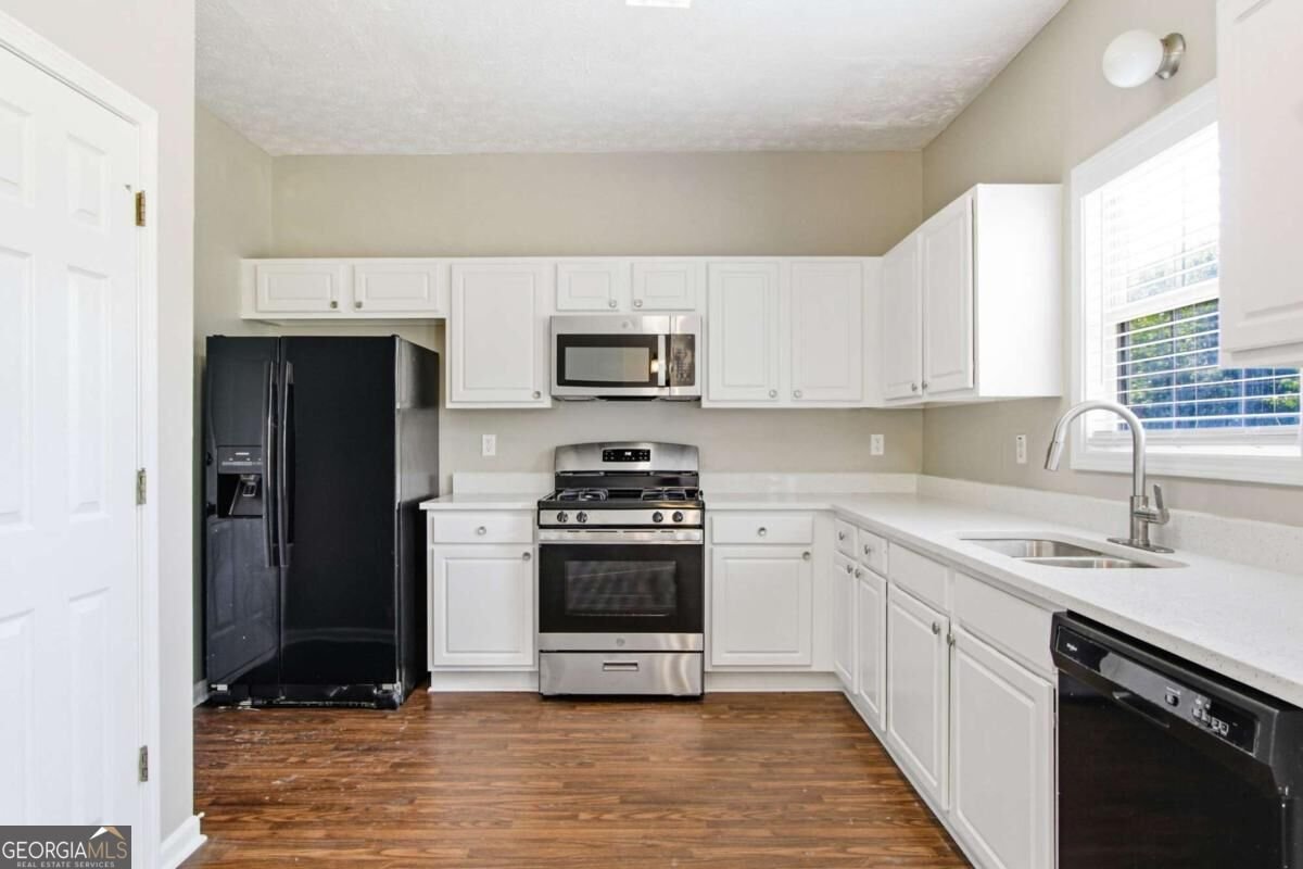 4387 Wheaton Way Snellville - Photo 8