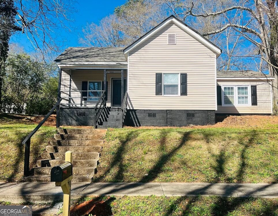 1318 Forrest Avenue Lagrange - main photo