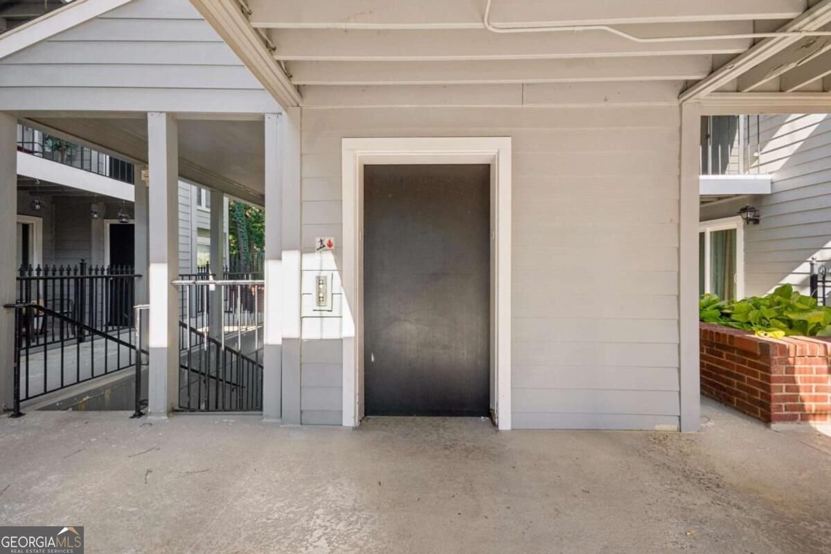 305 Granville Court Atlanta - Photo 19