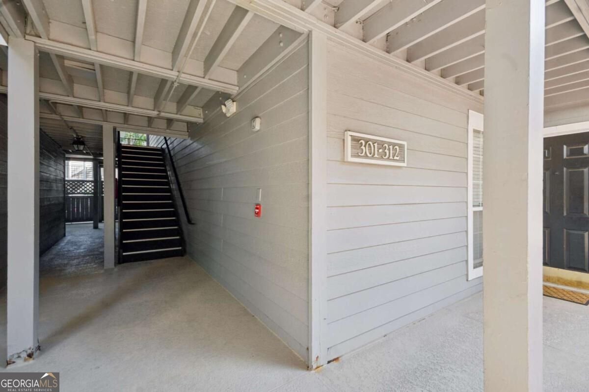 305 Granville Court Atlanta - Photo 20