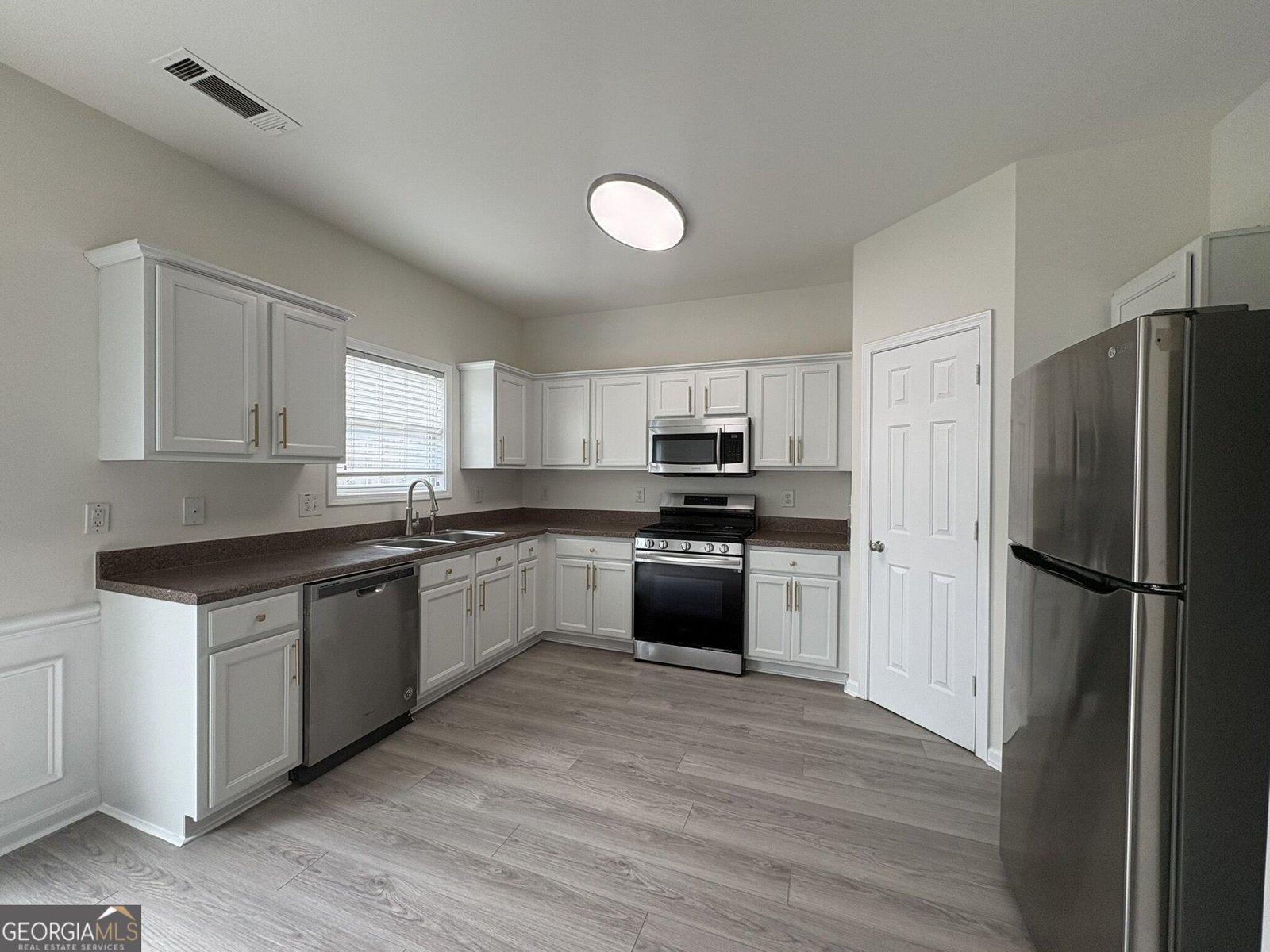 2193 Executive Drive Duluth - Photo 6