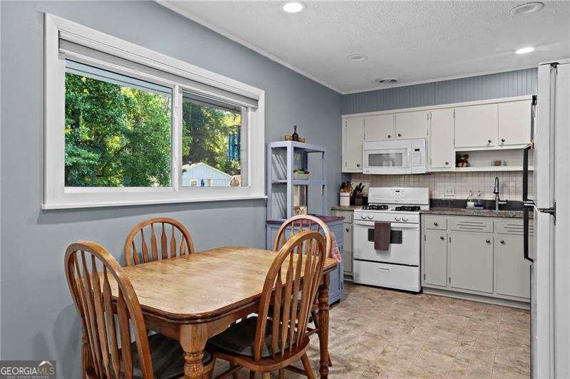 3361 Pawnee Trail Marietta - Photo 10